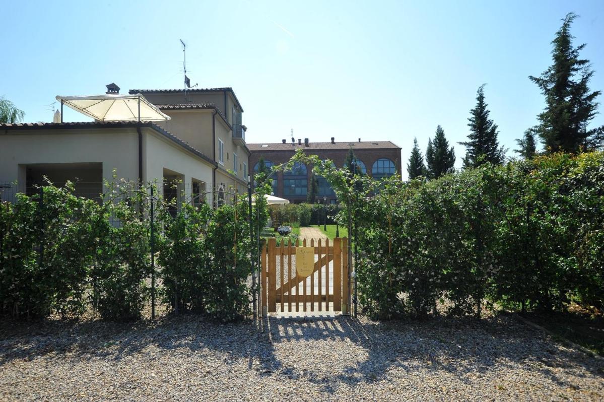Homelink Poggibonsi - Sogno D'oro Esterno foto
